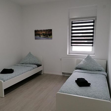Estrella24 Living Rooms Sydney Herne Esterno foto